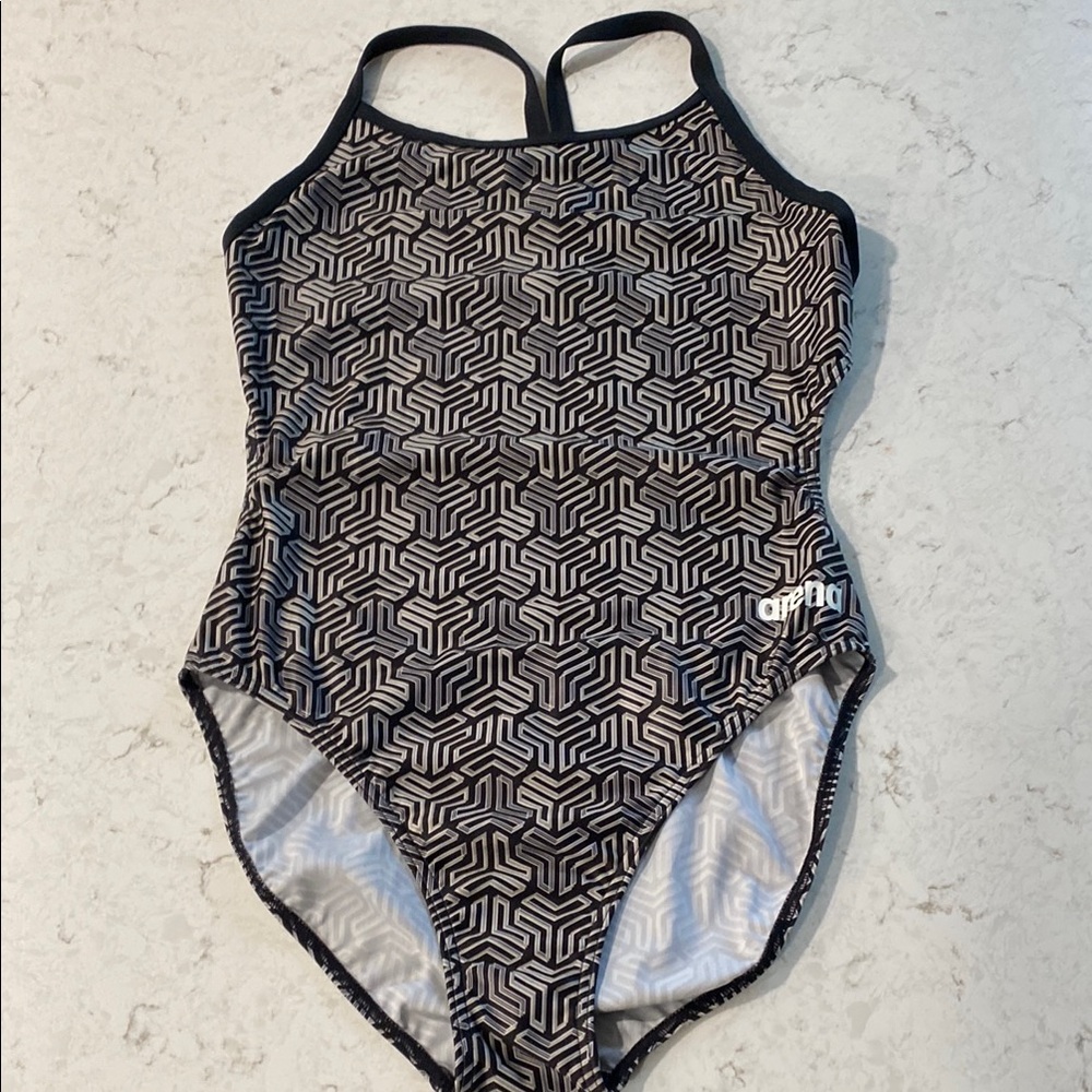 Arena women’s competitive One Piece Swimsuit